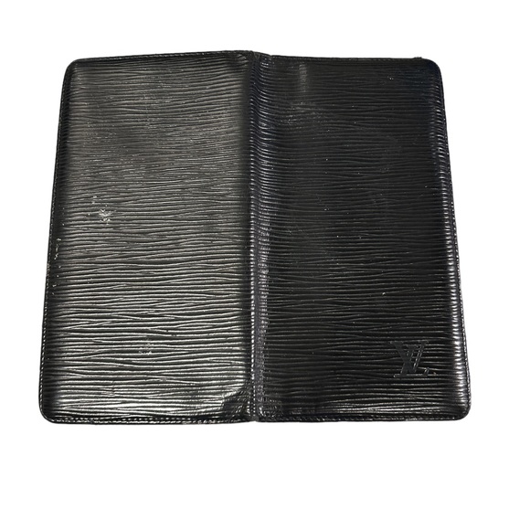 Louis Vuitton Black Epi Long Wallet - Picture 14 of 15